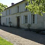 Oda ve Kahvaltı Le Vieux Noyer