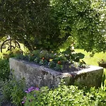 Le Vieux Noyer Oda ve Kahvaltı Saint-Maurice-de-Tavernole
