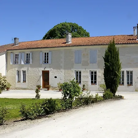 Le Vieux Noyer 3*